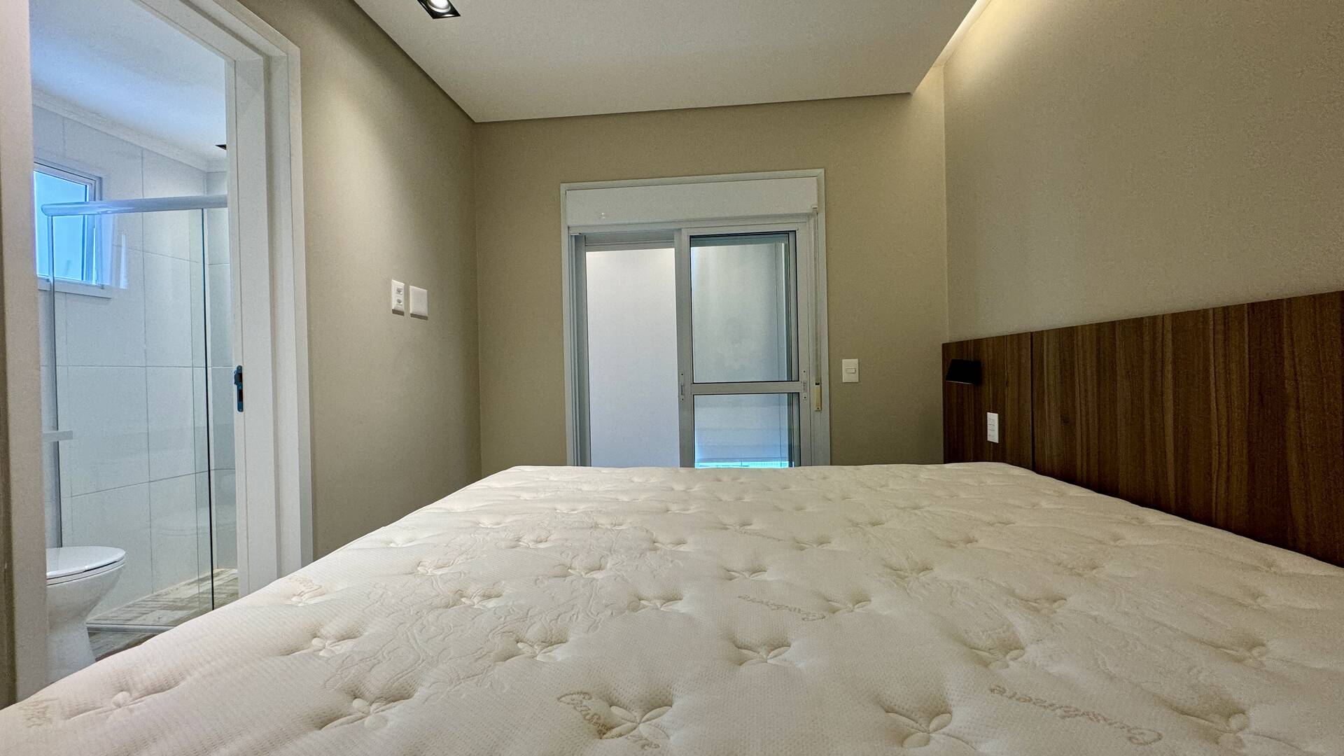 Apartamento à venda com 4 quartos, 208m² - Foto 14