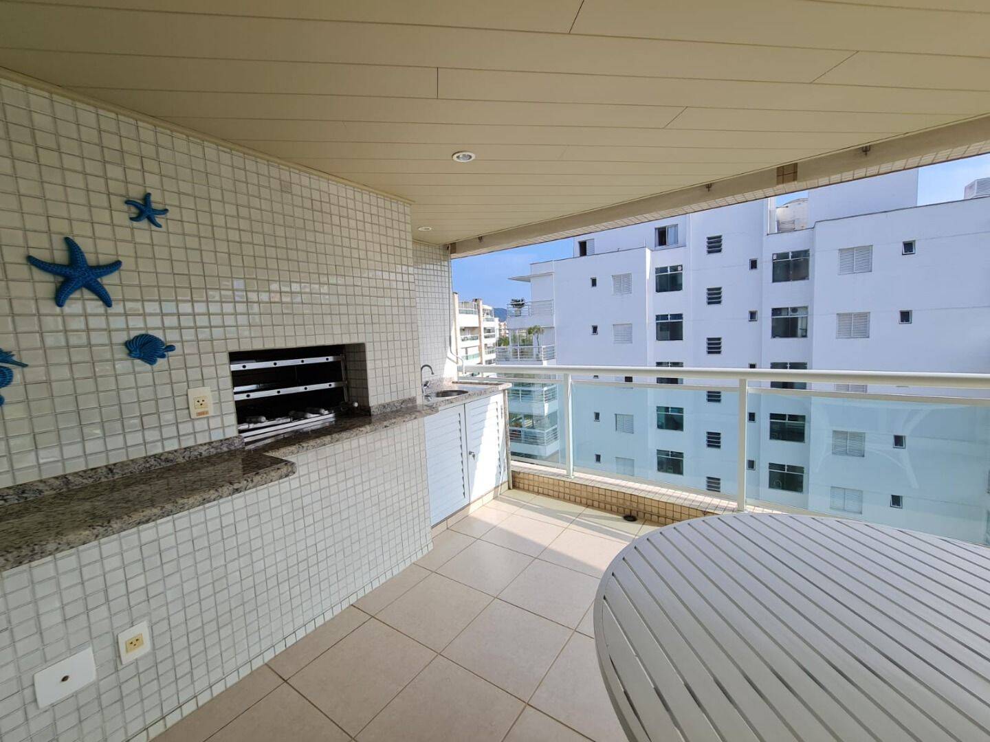 Apartamento à venda com 4 quartos, 186m² - Foto 9