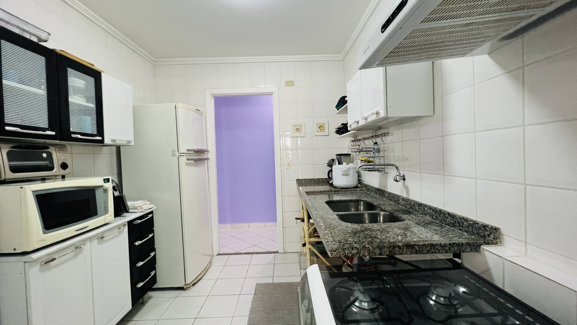 Apartamento à venda com 3 quartos, 95m² - Foto 2