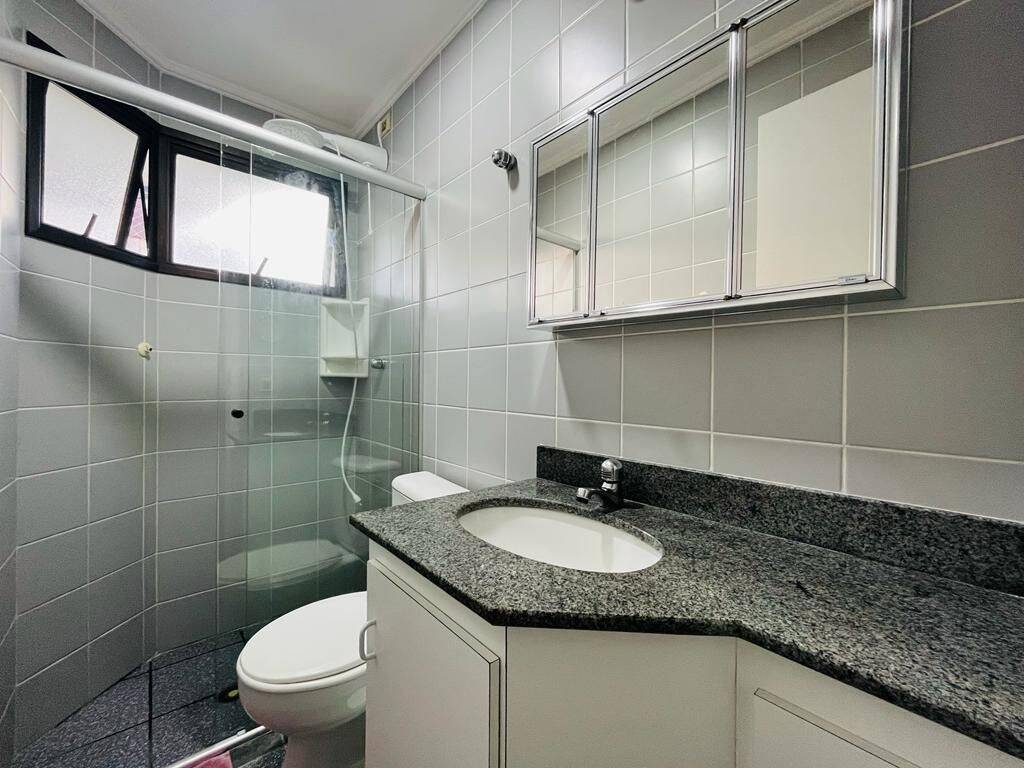 Apartamento à venda com 2 quartos, 75m² - Foto 10