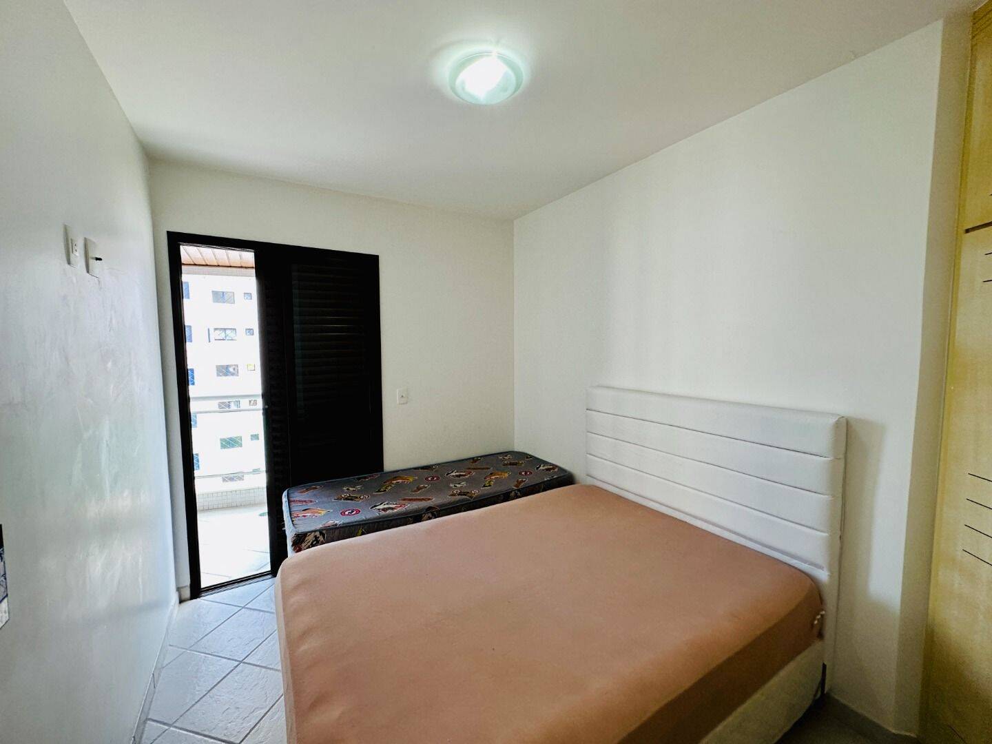 Apartamento à venda com 3 quartos, 100m² - Foto 9