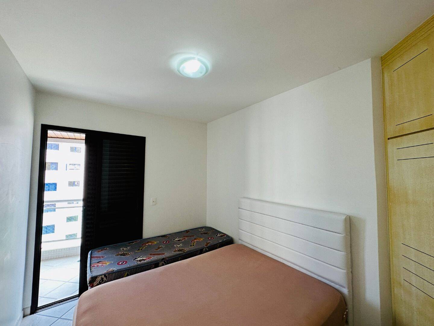 Apartamento à venda com 3 quartos, 100m² - Foto 11