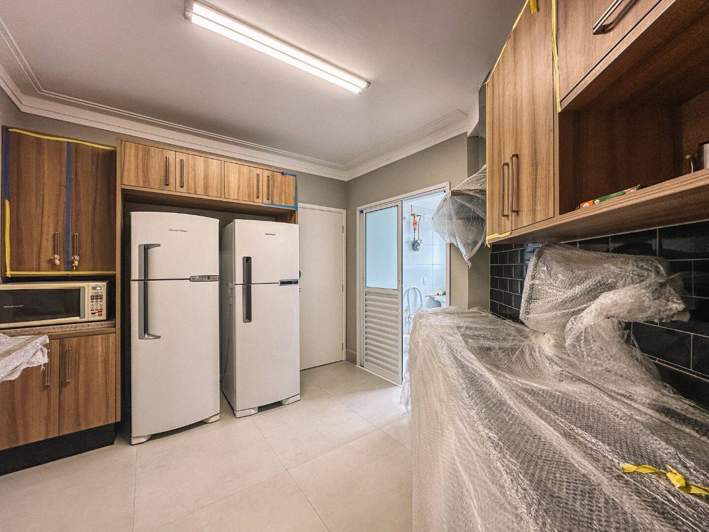 Apartamento à venda com 4 quartos, 178m² - Foto 4