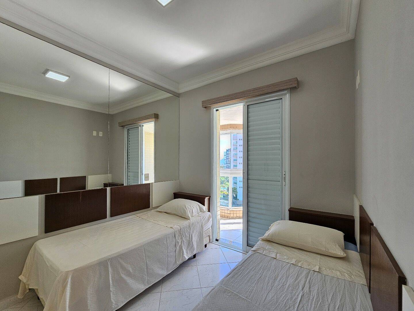 Apartamento à venda com 3 quartos, 113m² - Foto 11