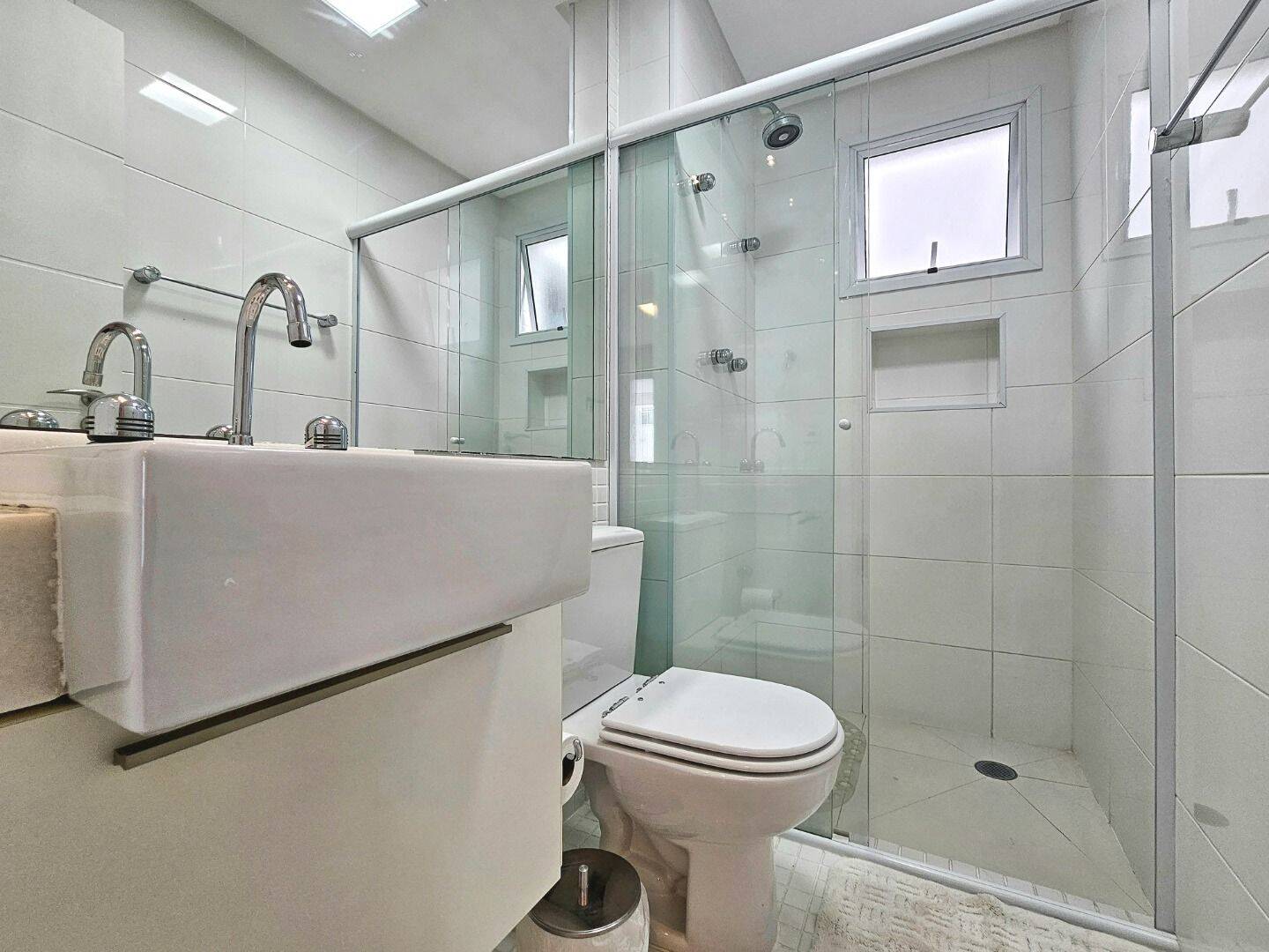 Apartamento à venda com 3 quartos, 140m² - Foto 13