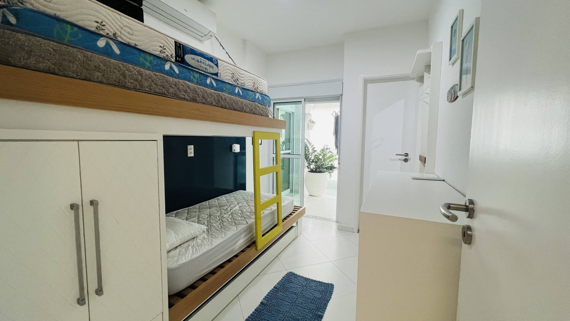 Apartamento à venda com 3 quartos, 151m² - Foto 13