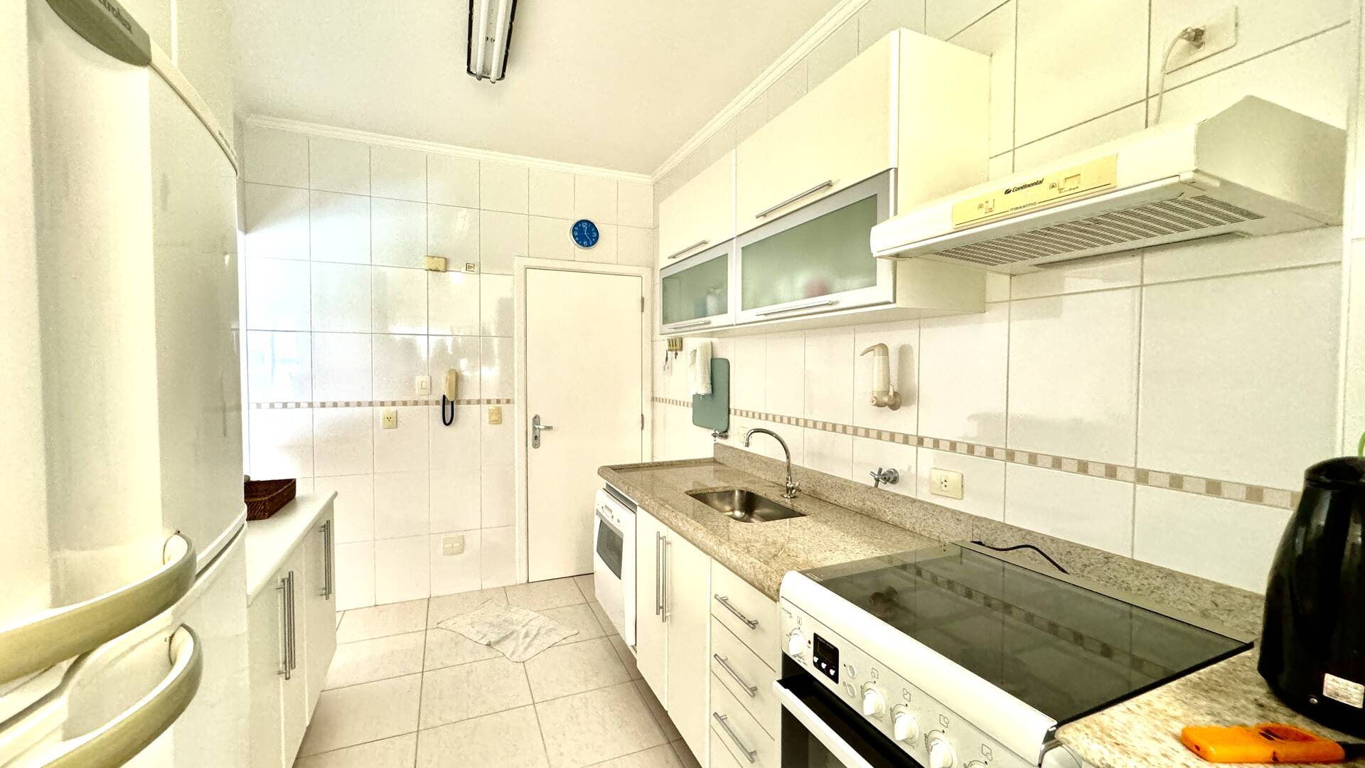 Apartamento à venda com 4 quartos, 137m² - Foto 1