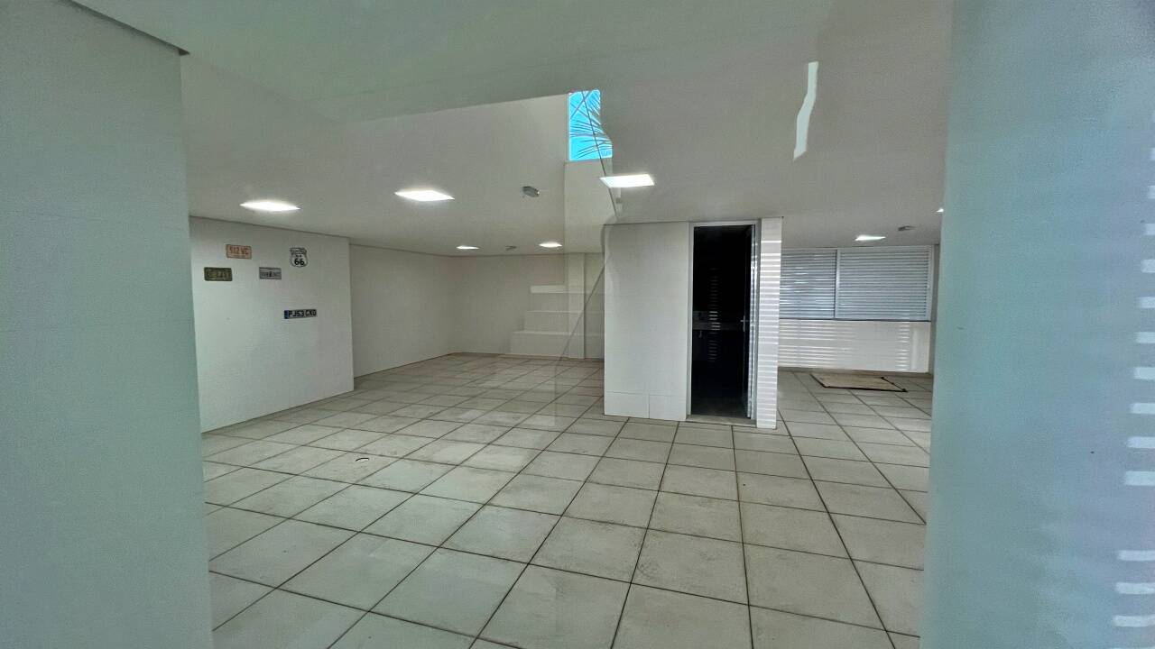 Casa à venda com 6 quartos, 489m² - Foto 33